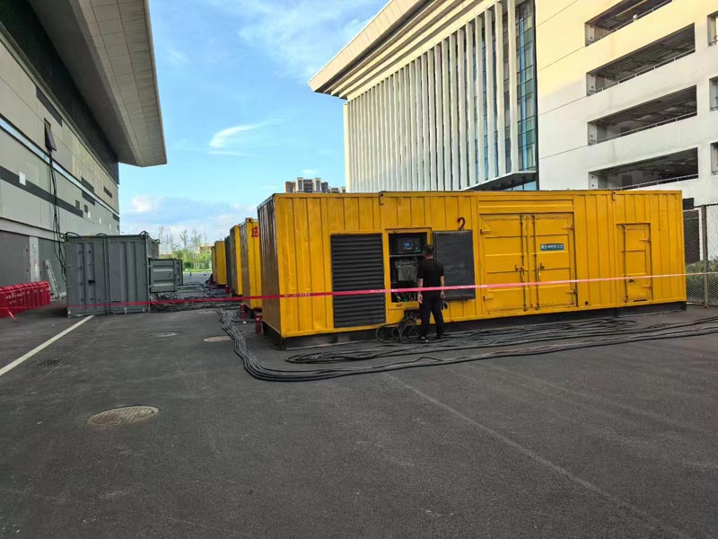 杨浦柴油发电机冬季保养注意事项？