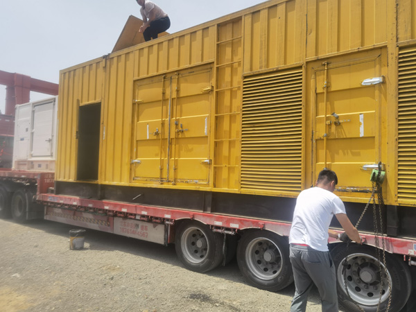 杨浦除了负载情况和发动机维护,还有哪些因素会影响 200kw 柴油发电机的油耗?