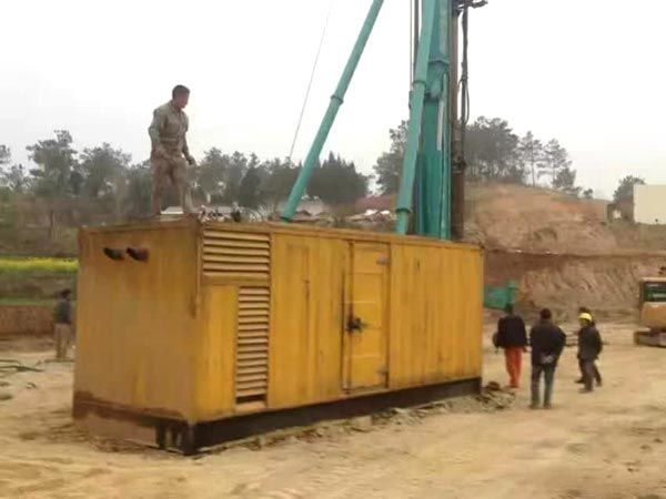 杨浦如何判断水冷式机油散热器密封件是否需要更换？